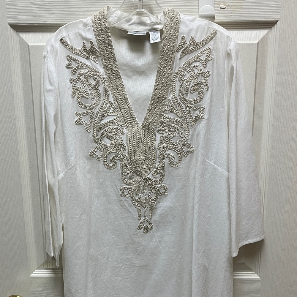 Chico's Ivory Tunic with Gold Embroidered Applique